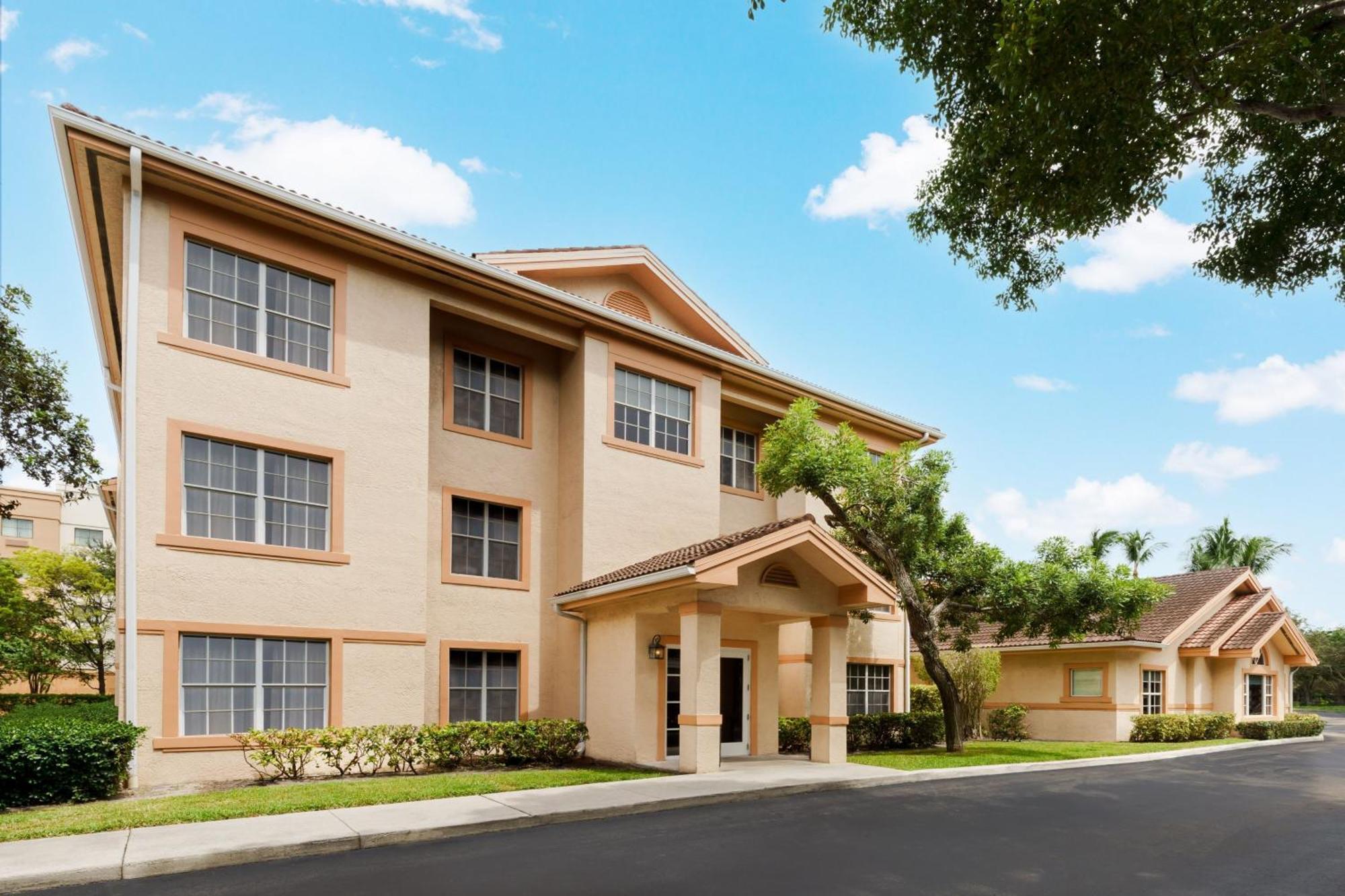 Residence Inn West Palm Beach Exterior photo